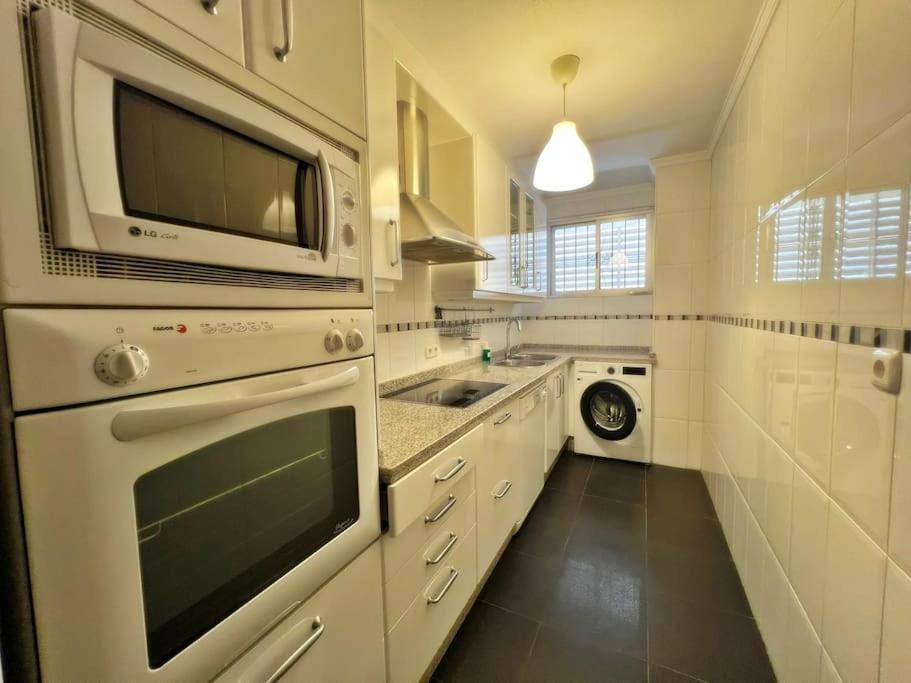 Magnifico Y Amplio Apartamento Con Terraza Fuengirola Exteriér fotografie